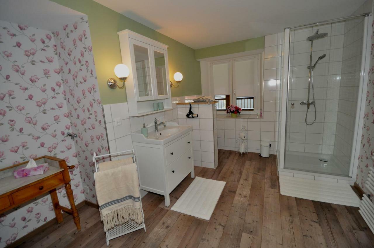 B&B Zum Rossli Zunzgen Bagian luar foto